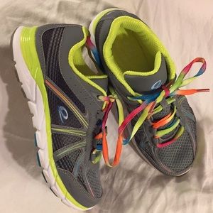 HP!! Easy Spirit e360 Inflight 🌈 shoes size W5/Y3